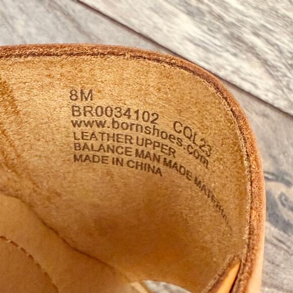 NIB Born Miarra 8M 38-39 Natural Big Buckle Leather Slide Sandals - Picture 9 of 11